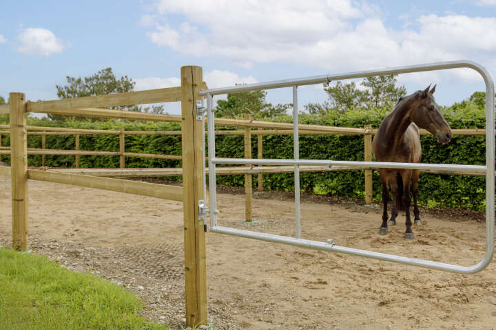 AKO Verstellbares Weidetor